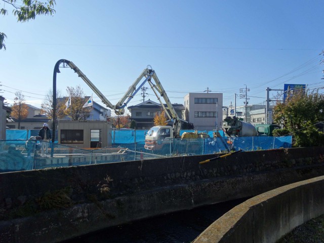 長野県松本市の聖十字認定こども園の基礎工事