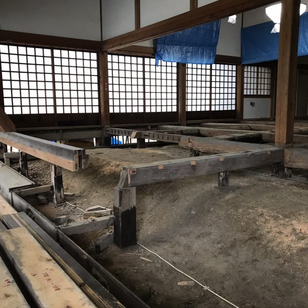 長野県 お寺の改修　本堂床板撤去